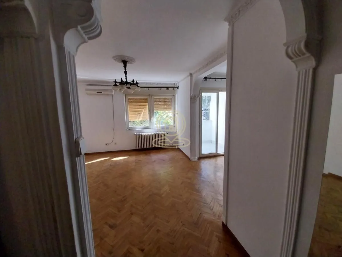 Izdavanje, dvosoban stan, 65m², Sajmište, Novi Sad
