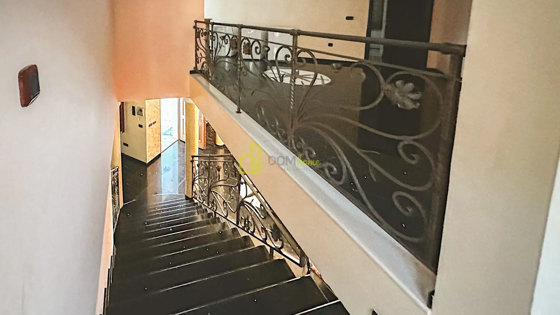 Sale, house, 422m², Petrovac, Budva