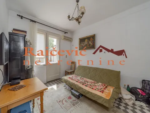 Rent, one bedroom apartment, 30m², Stari Grad, Beograd - image 3