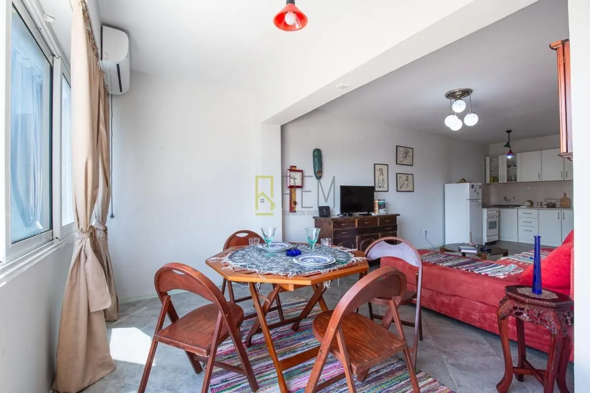 Sale, one bedroom apartment, 44m², Centar, Budva