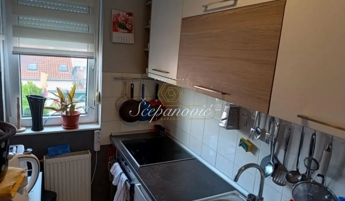 Prodaja, dvosoban stan, 55m², Nova Detelinara, Novi Sad Sve Podlokacije
