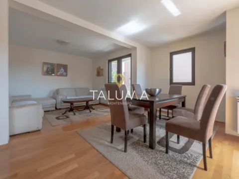 Sale, three bedroom apartment, 117m², Rozino, Budva