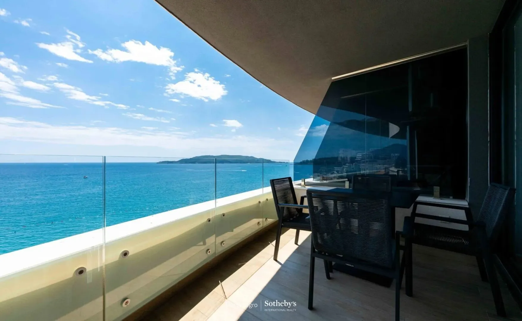 Sale, one bedroom apartment, 51m², Bečići, Budva