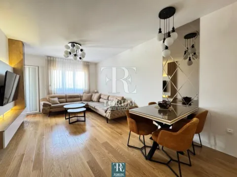 Izdavanje, dvosoban stan, 75m², Central Point, Podgorica - image 3