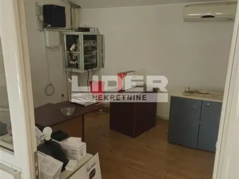 Izdavanje, poslovni prostor, 1000m², Dušanovac, Voždovac Sve Podlokacije - image 5