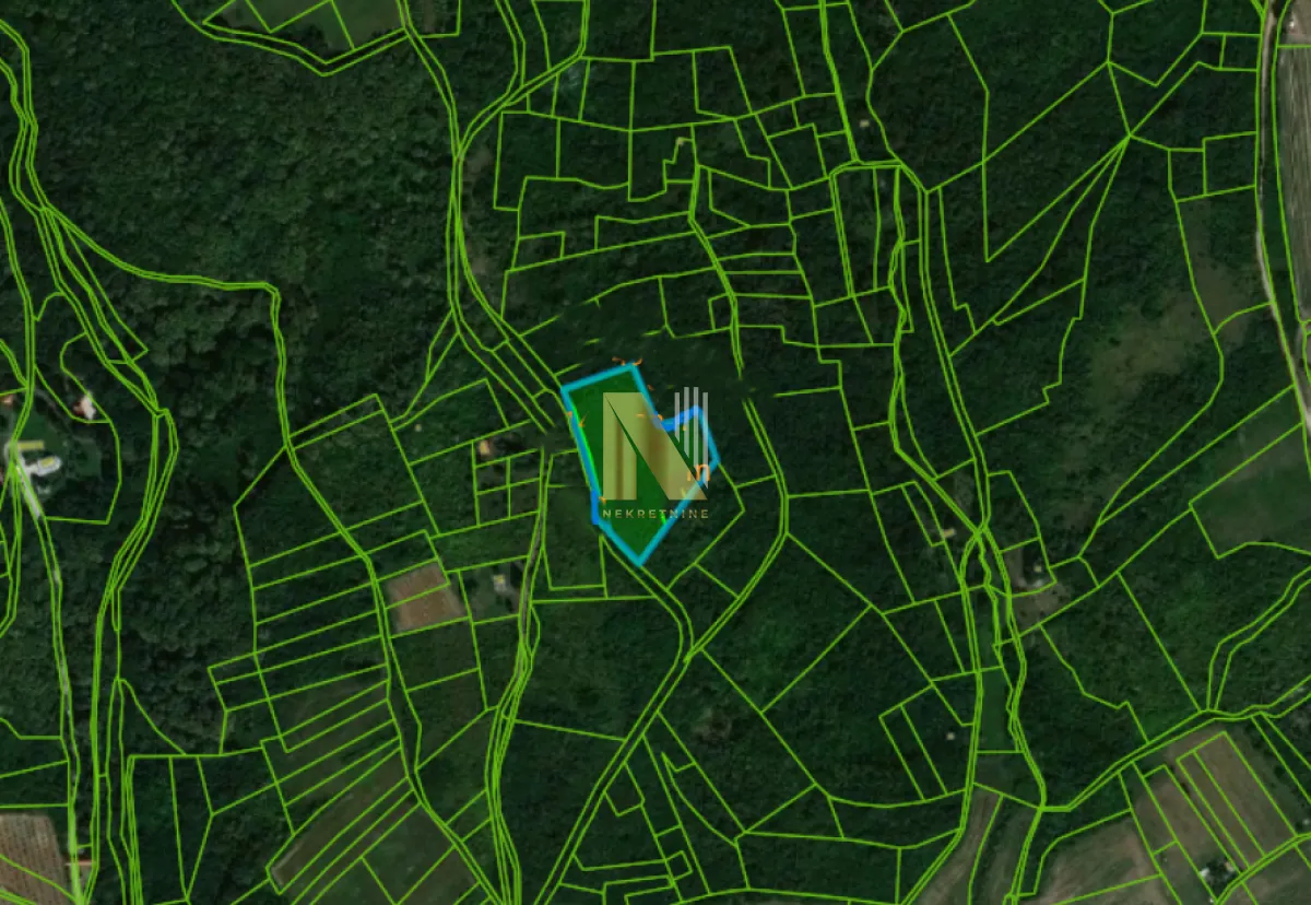 Prodaja, plac, 8900m², Irig, Srbija