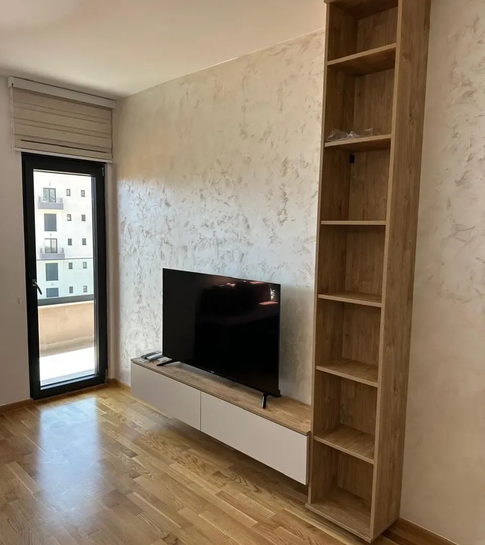 Izdavanje, jednosoban stan, 44m², Ilino, Bar