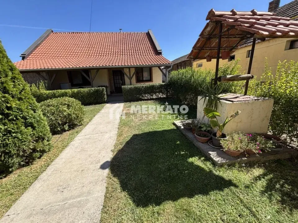 Sale, house, 140m², Melenci, Zrenjanin