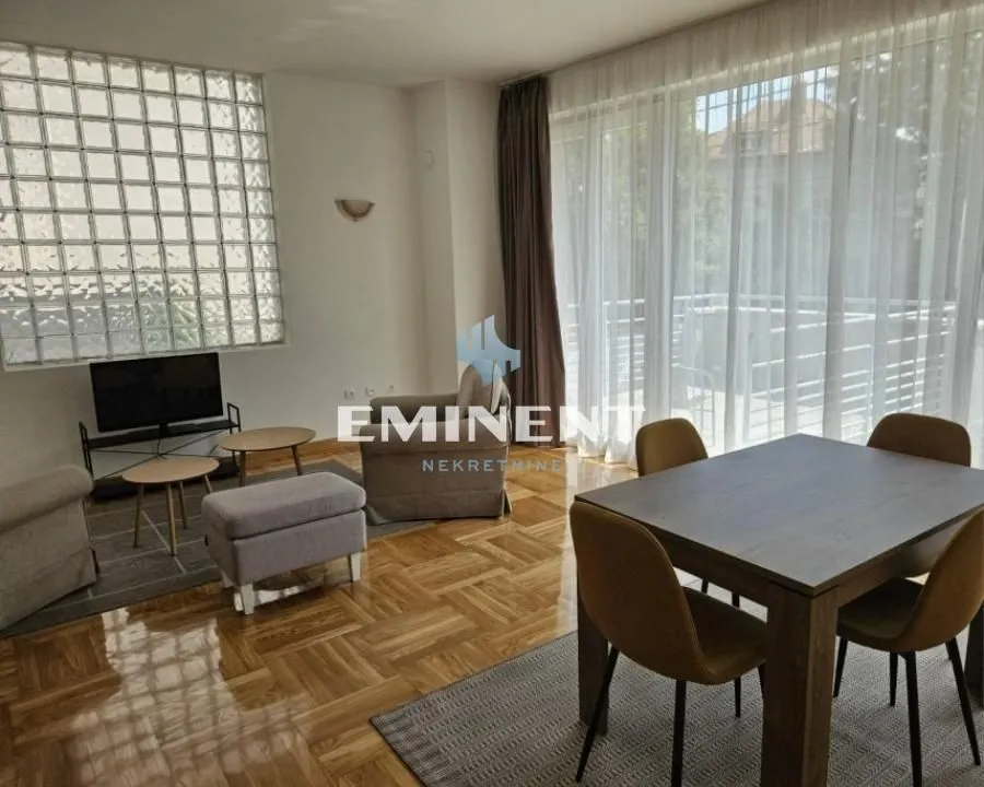 Izdavanje, trosoban stan, 76m², Neimar, Vračar Sve Podlokacije