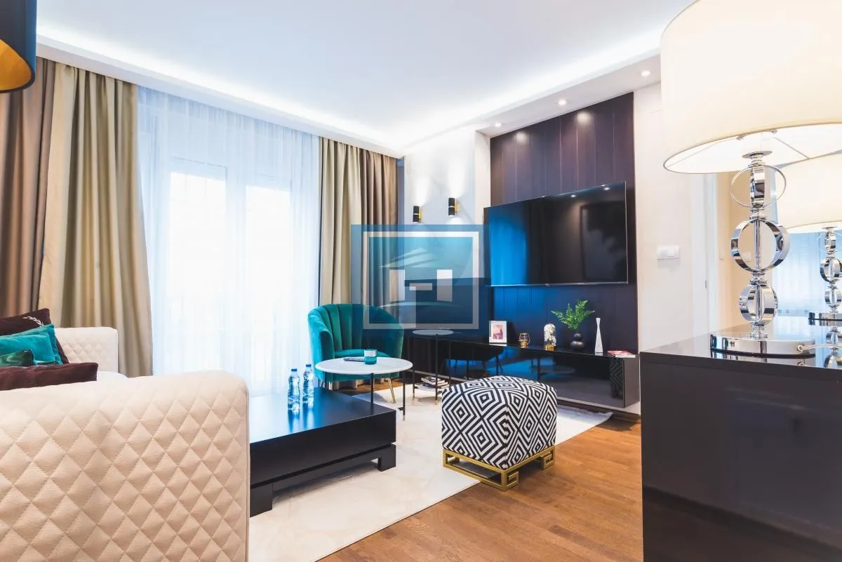 Prodaja, jednosoban stan, 55m², Centar, Jagodina