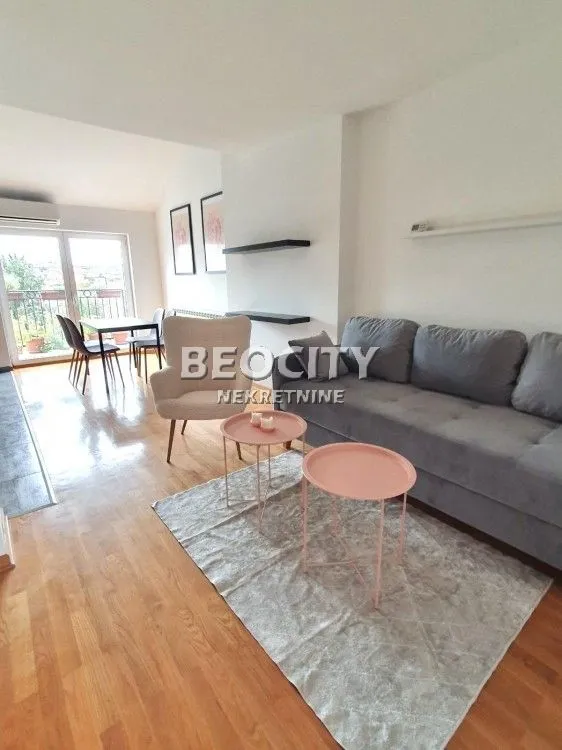 Izdavanje, trosoban stan, 60m², Centar Sve Podlokacije, Beograd