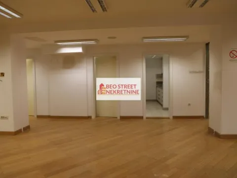 Izdavanje, poslovni prostor, 195m², Stari Grad, Beograd - image 7