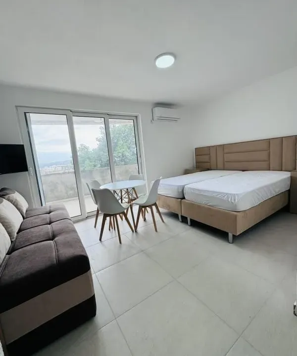 Rent, studio apartment, 25m², Šušanj, Bar