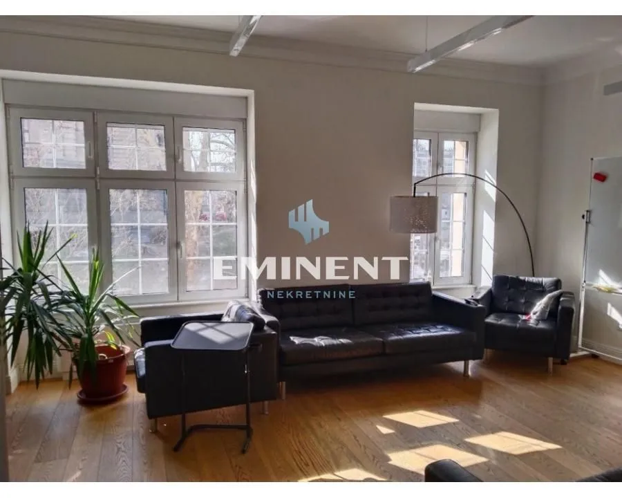 Izdavanje, poslovni prostor, 140m², Stari Grad, Beograd