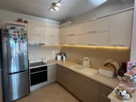 Prodaja, trosoban stan, 97m², Krivi Most, Podgorica - image 4