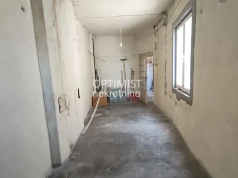 Prodaja, trosoban stan, 77m², Stari Grad, Beograd - image 10