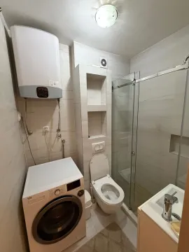 Prodaja, jednosoban stan, 53m², Stari Aerodrom, Podgorica - image 7