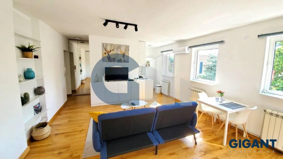 Prodaja, jednosoban stan, 35m², Kalenić Pijaca, Vračar Sve Podlokacije