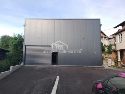 Poslovni prostor in Resnik