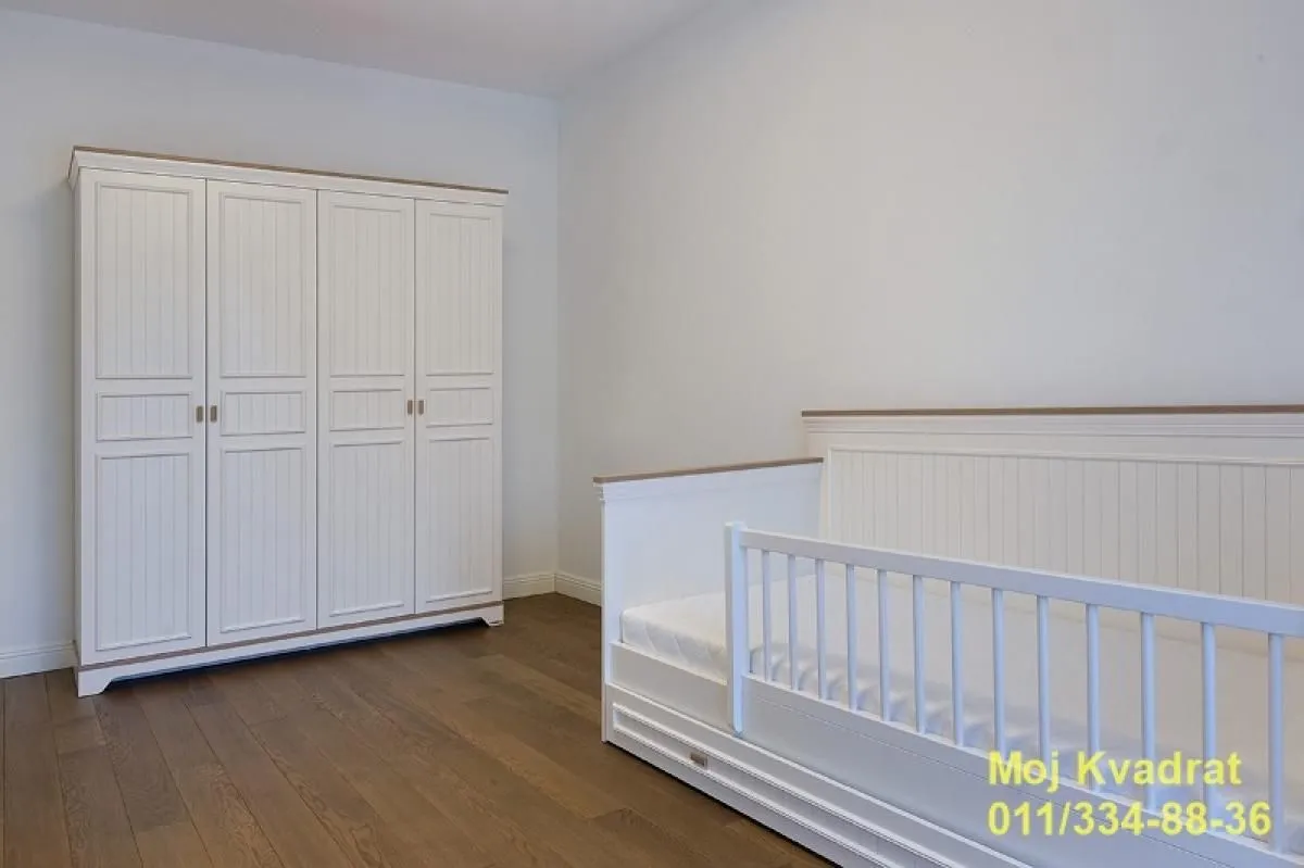Sale, apartment, 232m², Banovo Brdo, Beograd