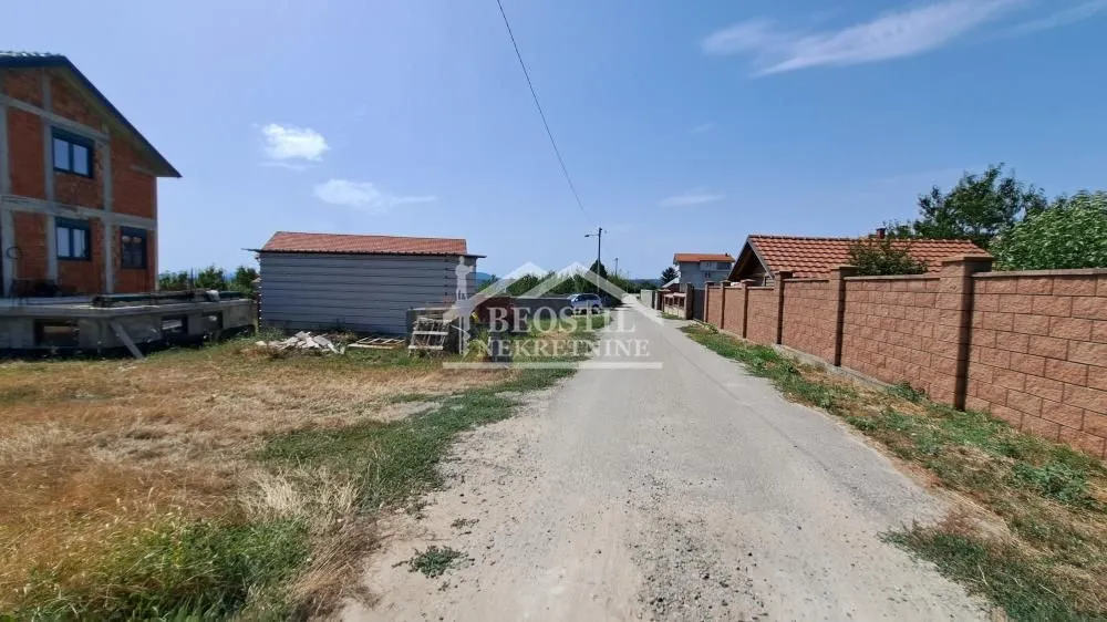 Prodaja, plac, 1500m², Mali Mokri Lug, Zvezdara Sve Podlokacije
