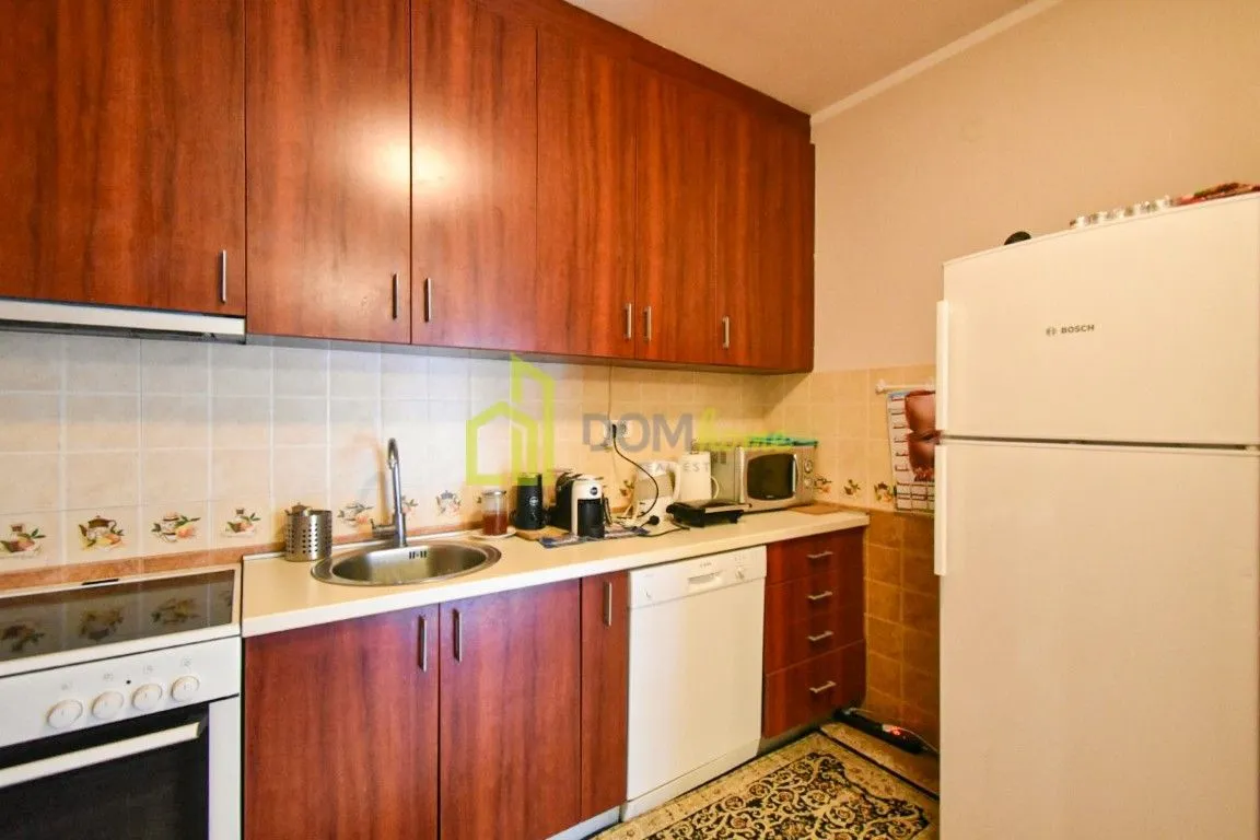 Izdavanje, dvosoban stan, 90m², Gorica C, Podgorica
