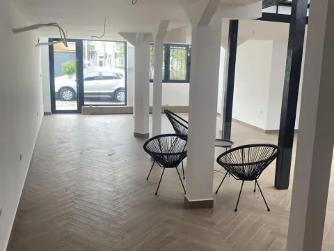 Izdavanje, poslovni prostor, 200m², Stari Grad, Beograd - image 7