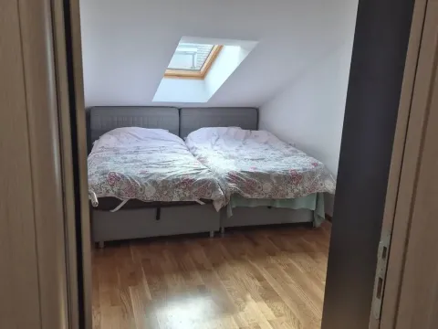 Izdavanje, dvosoban stan, 75m², Zabjelo, Podgorica - image 12