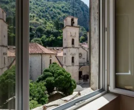 Prodaja, dvosoban stan, 62m², Stari Grad Kotor, Kotor - image 4