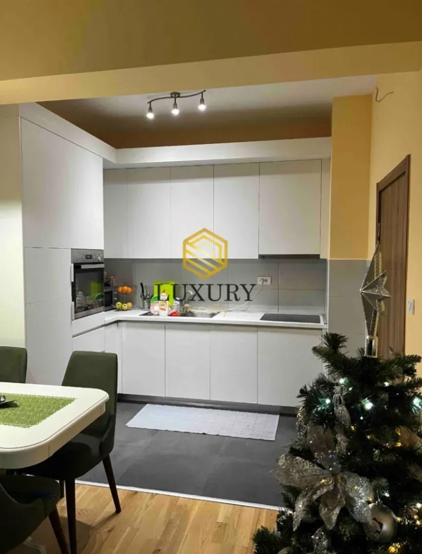 Izdavanje, dvosoban stan, 59m², Ljubović, Podgorica