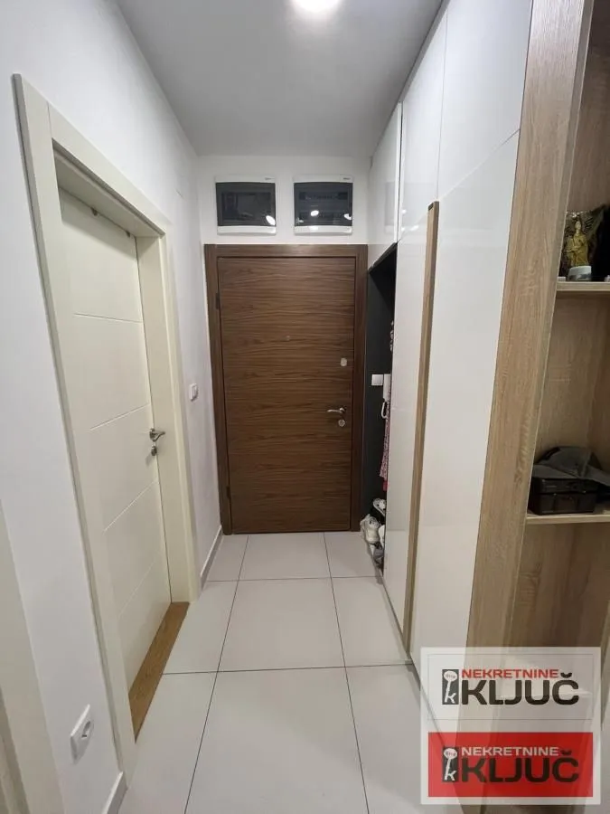 Prodaja, dvosoban stan, 62m², Rotkvarija, Novi Sad Sve Podlokacije