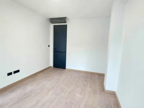 Prodaja, trosoban stan, 111m², Vezirov Most, Podgorica - image 4