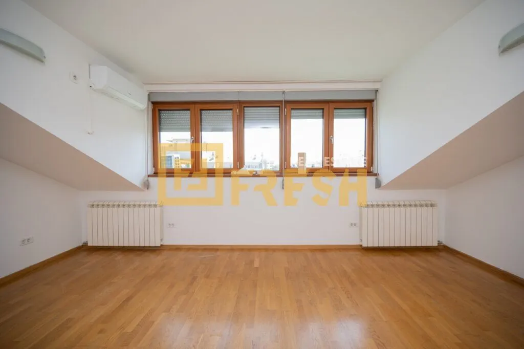 Rent, three bedroom apartment, 100m², Tološi, Podgorica