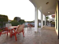 Sale, house, 370m², Zabjelo, Podgorica - image 11