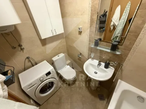 Prodaja, jednosoban stan, 39m², Stari Aerodrom, Podgorica - image 16