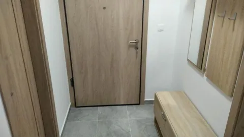 Izdavanje, jednosoban stan, 55m², Master Kvart, Podgorica - image 7