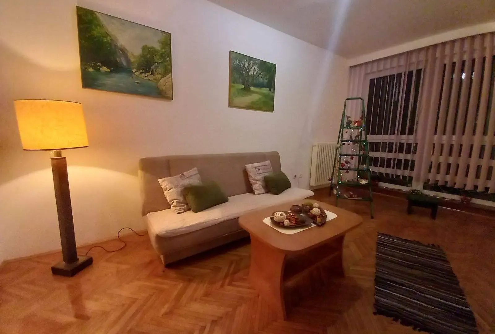 Izdavanje, trosoban stan, 70m², Vračar Centar, Vračar Sve Podlokacije