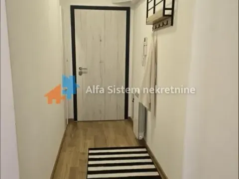 Izdavanje, trosoban stan, 55m², Bele Vode, Beograd - image 7