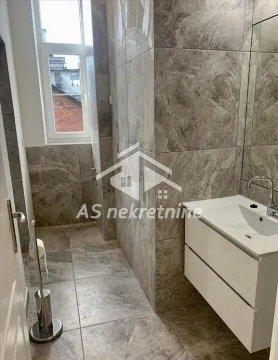 Izdavanje, stan, 57m², Zemun Kej, Zemun Sve Podlokacije