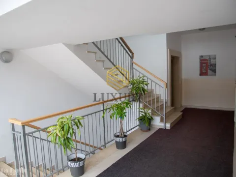 Prodaja, garsonjera, 33m², City Kvart, Podgorica - image 5