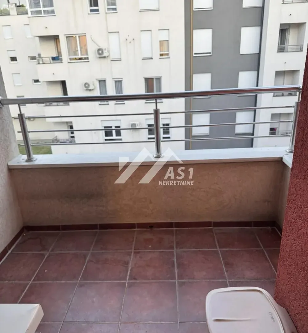 Izdavanje, četvorosoban stan, 92m², Telep, Novi Sad Sve Podlokacije