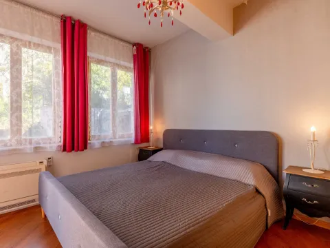 Prodaja, dvosoban stan, 106m², Dobrota, Kotor - image 10