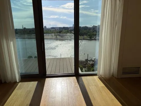 Izdavanje, trosoban stan, 92m², Savski Venac, Beograd - image 4