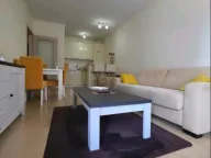 Izdavanje, jednosoban stan, 52m², City Kvart, Podgorica - image 1