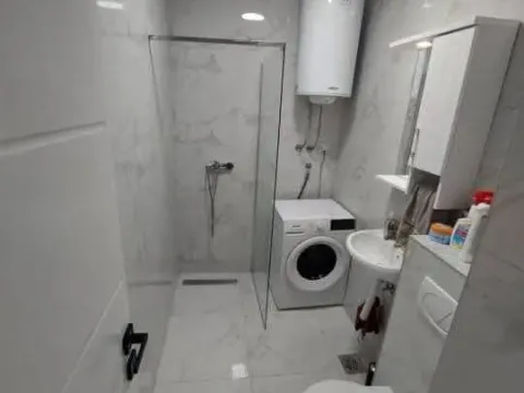 Sale, one bedroom apartment, 32m², 1 maj, Podgorica - image 6