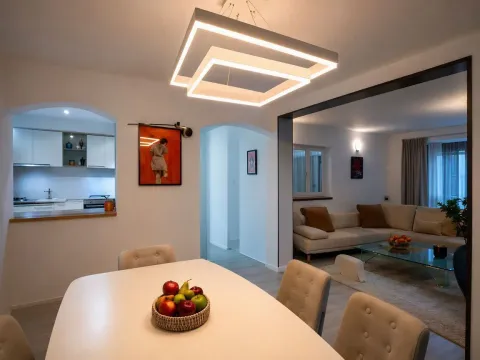 Prodaja, dvosoban stan, 99m², Petrovac, Budva - image 5