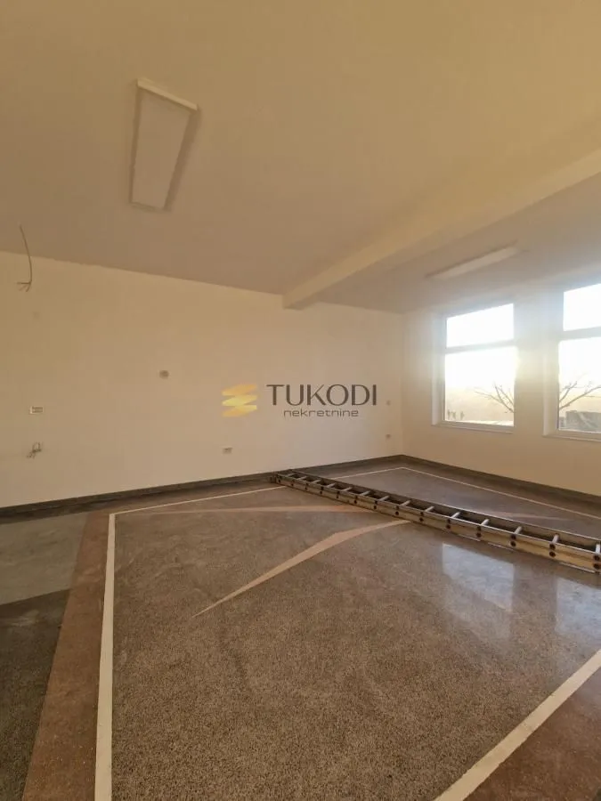 Prodaja, kuća, 550m², Sremska Kamenica, Petrovaradin