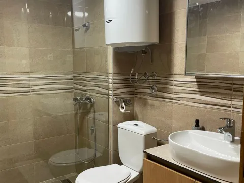 Rent, two bedroom apartment, 87m², Malo Brdo, Podgorica - image 12