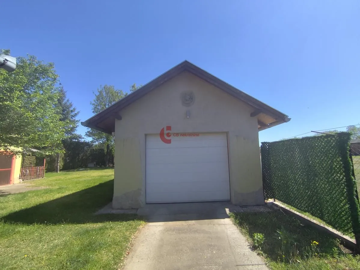 Sale, house, 300m², Kelebija, Subotica