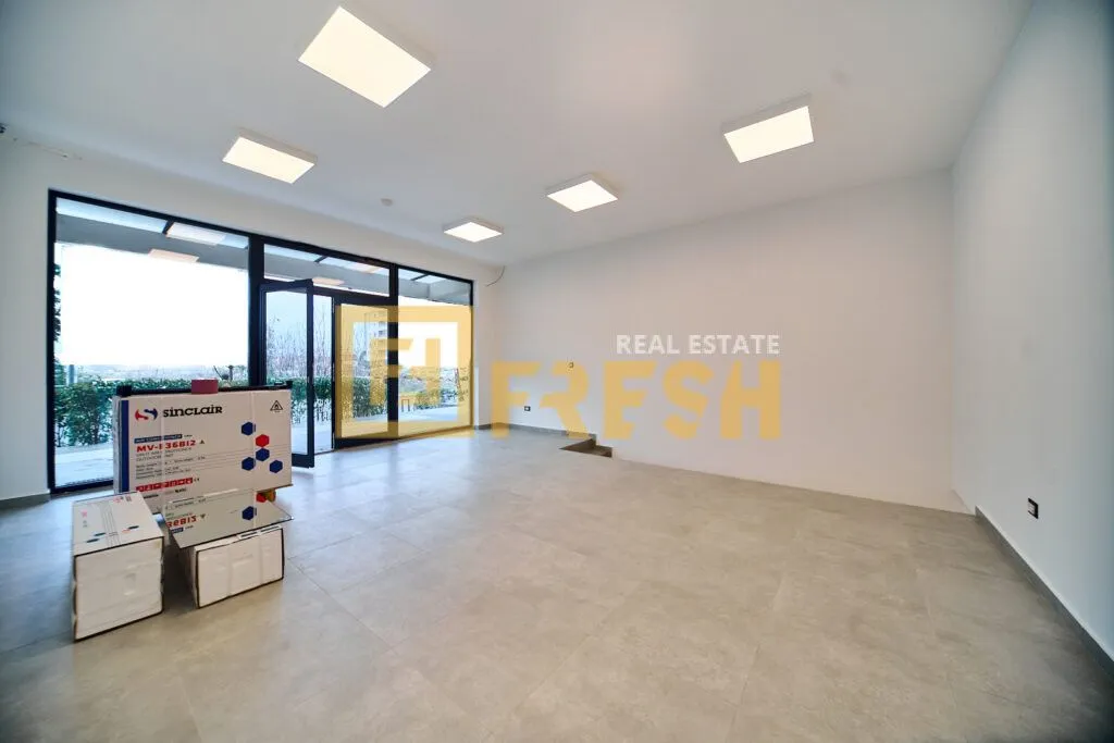 Rent, office space, 95m², City Kvart, Podgorica